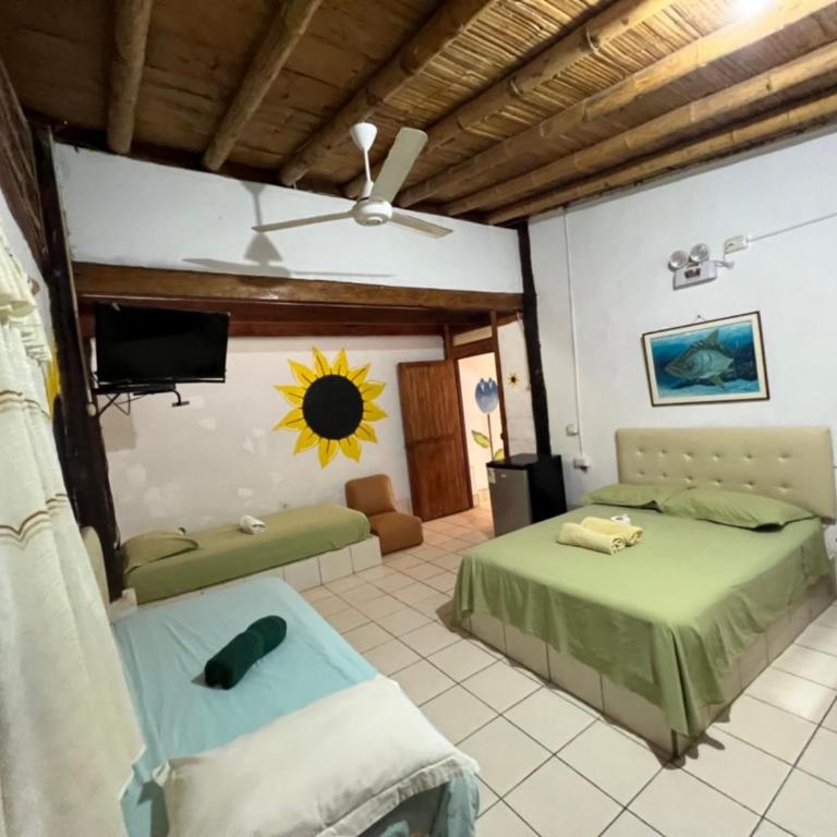 La Posada - Hostel - Habitación Cuádruple con balcón - 3