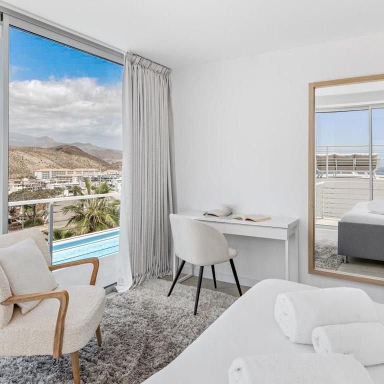 Villa Serena Find Luxury & Serenity in Tenerife - Three-Bedroom Villa - 26