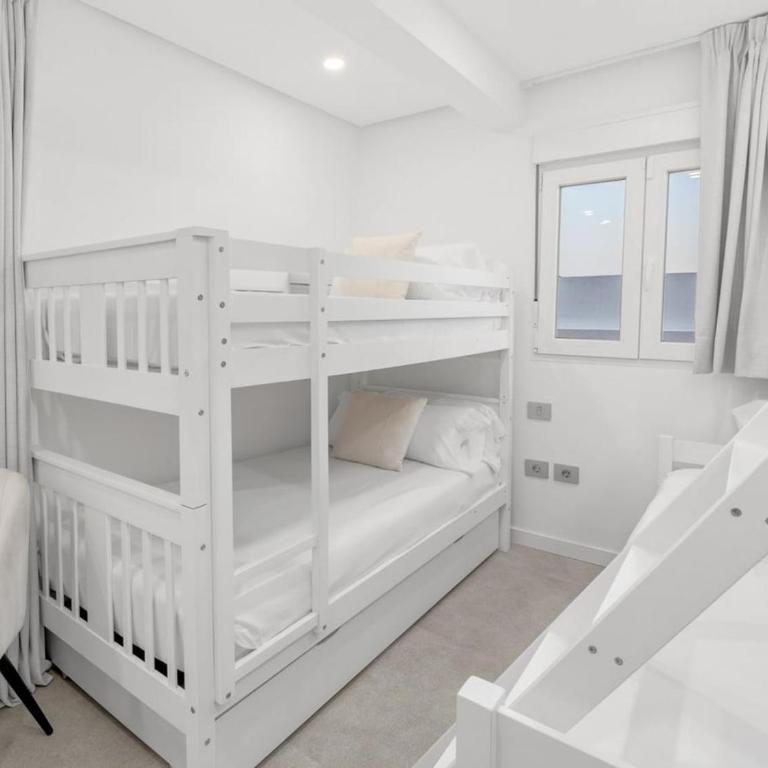 Villa Serena Find Luxury & Serenity in Tenerife - Three-Bedroom Villa - 29