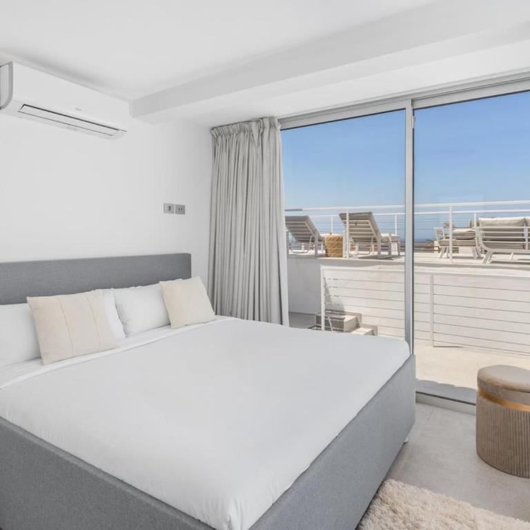 Villa Serena Find Luxury & Serenity in Tenerife - Three-Bedroom Villa - 32