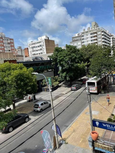 Apartment on 26 de Marzo and Lorenzo Perez - One-Bedroom Apartment - 12