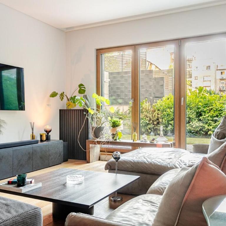 Garden Oasis in City Center - Apartman s 1 Spavaćom Sobom i Vrtom - 4