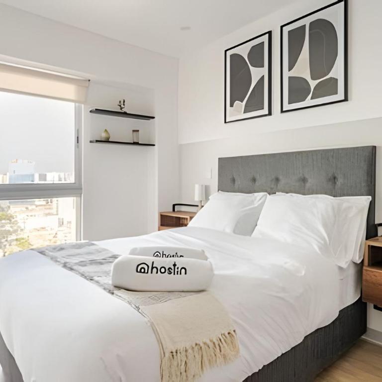 Contemporary Great View - Three-Bedroom Deluxe Apartment - 2
