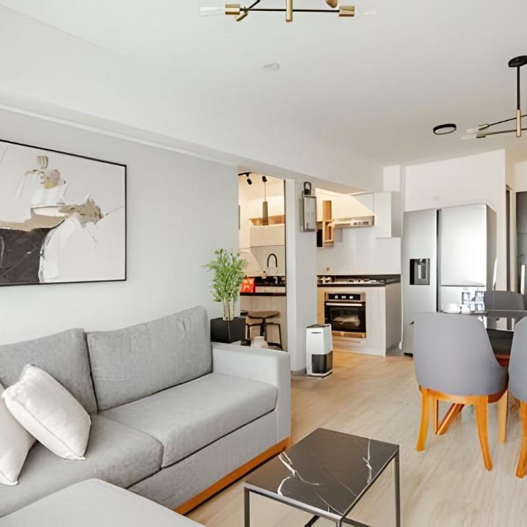 Contemporary Great View - Three-Bedroom Deluxe Apartment - 28