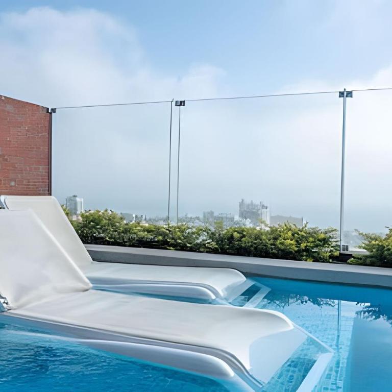 Contemporary Great View - Three-Bedroom Deluxe Apartment - 42