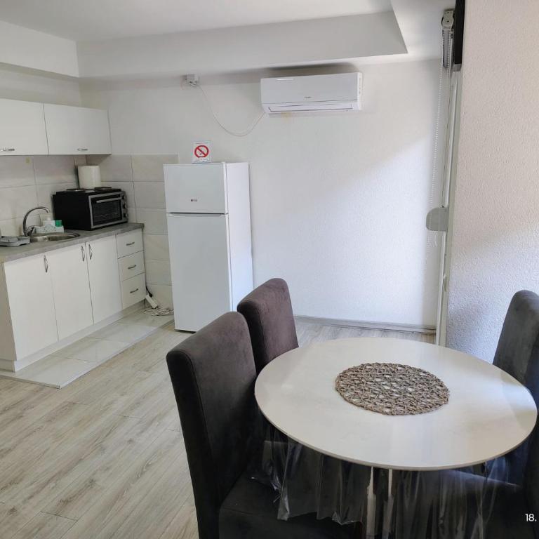 Soko apartments - Standardni Trokrevetni Studio - 2