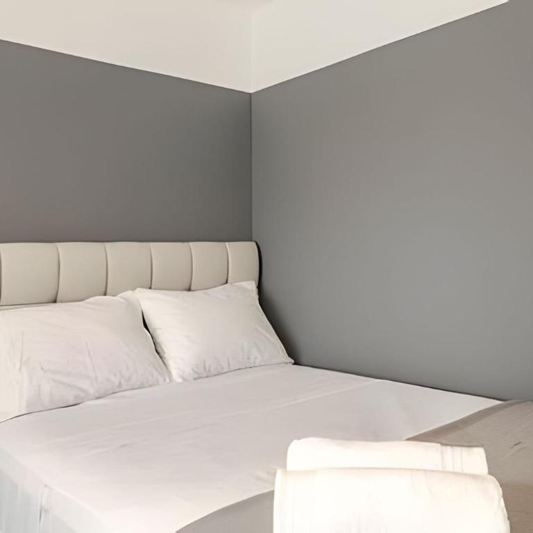 Exclusive Apartment in Miraflores - Three-Bedroom Superior Apartment - 17