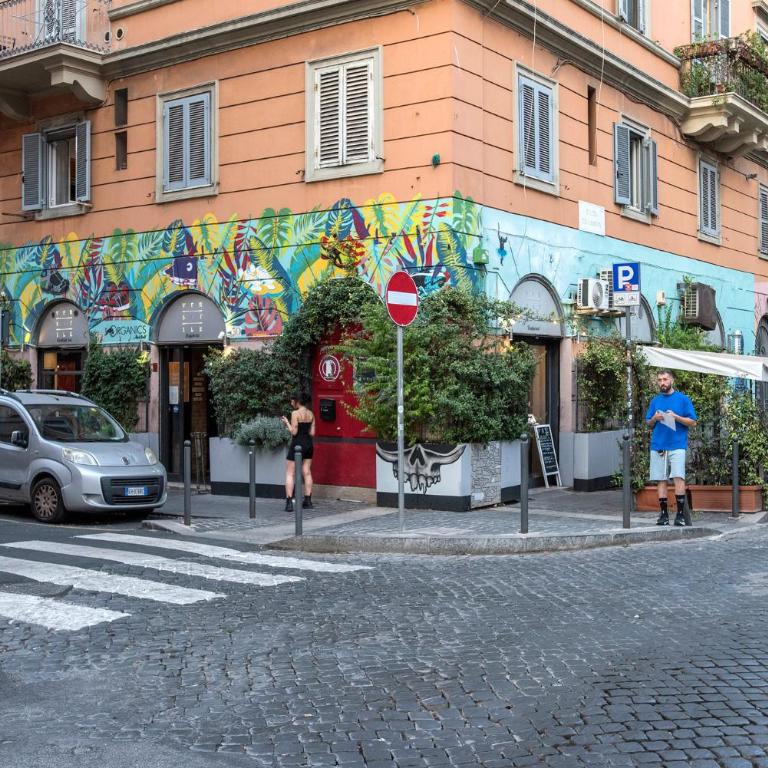 Urban Oasis near Termini, free Parking&Patio, int3 - Appartamento con 2 Camere da Letto - 90