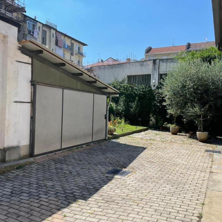 Mimosa House Torino - Two-Bedroom Villa - 17