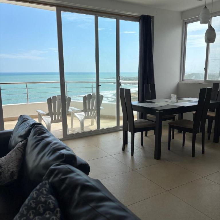 Apartment in Ocean Club-Punta Mar - Villamil Playas - Three-Bedroom Apartment - 19