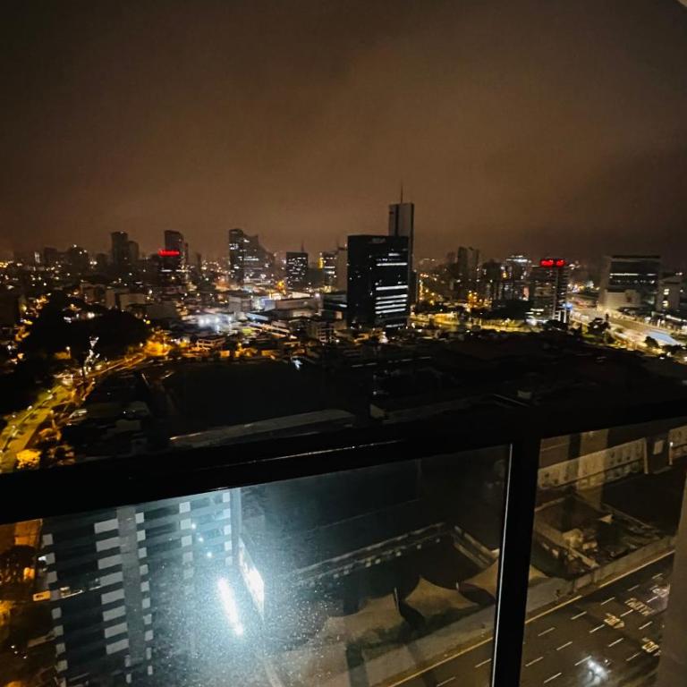 Piso 25 con vista panorámica - One-Bedroom Apartment - 55