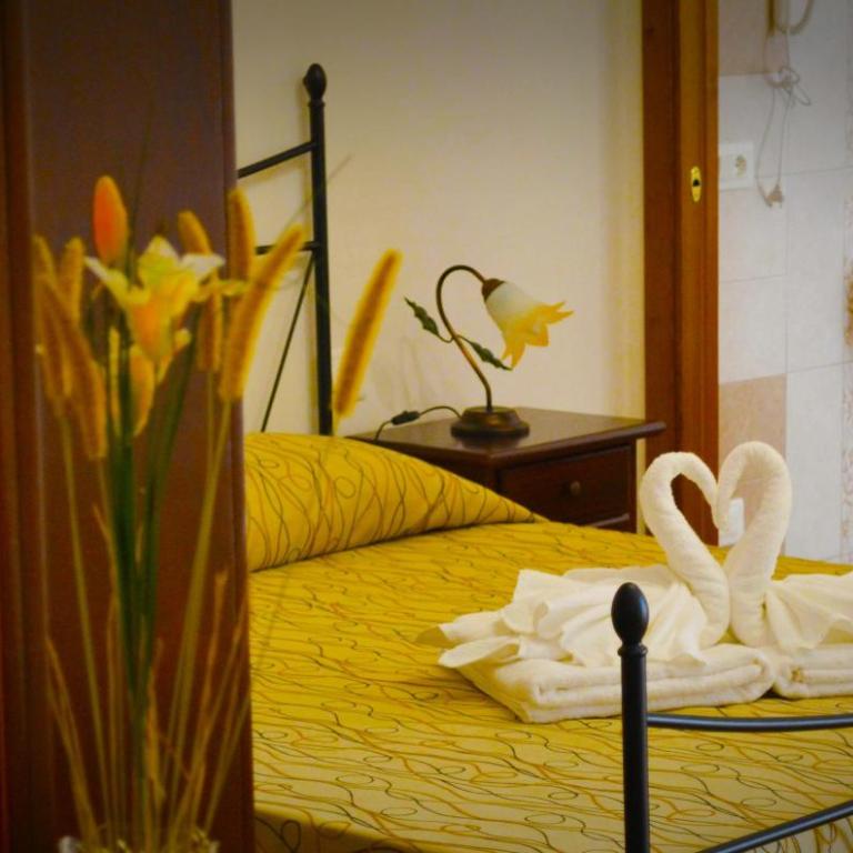 B&B Castiglione - Camera Tripla con Vista - 4
