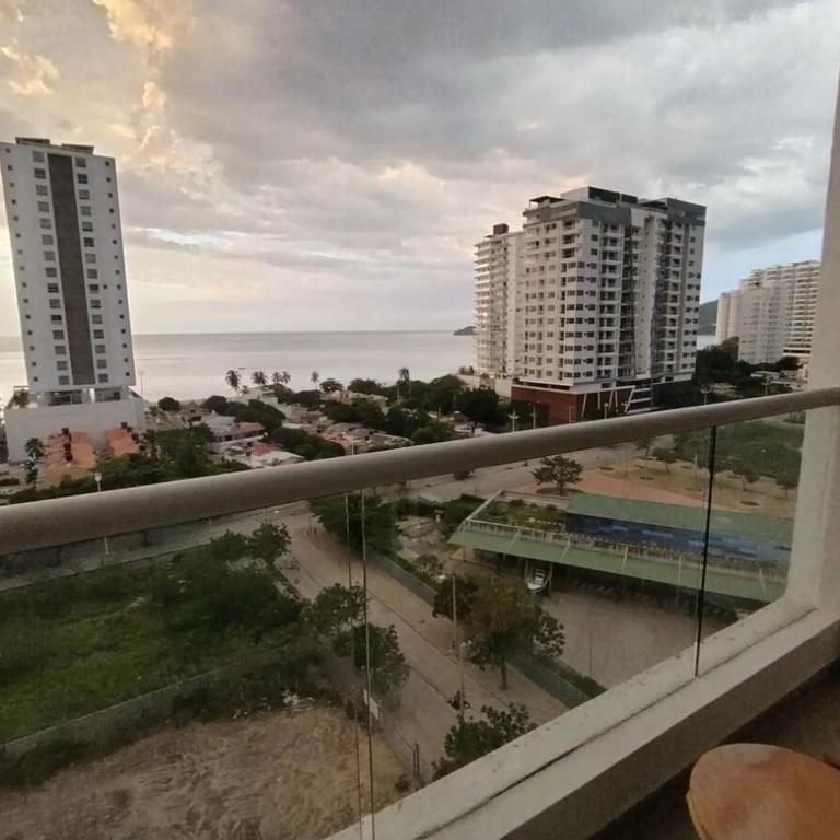 Oceanfront Bliss in Santa Marta - Two-Bedroom Apartment with Sea View - 8