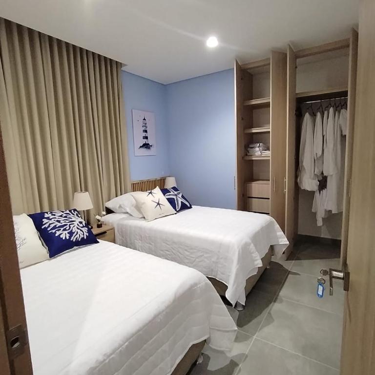 Oceanfront Bliss in Santa Marta - Two-Bedroom Apartment with Sea View - 19