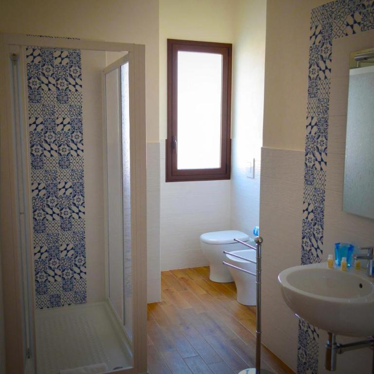 B&B Castiglione - Camera Tripla con Balcone - 15