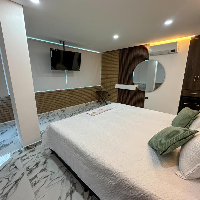 Hotel La Esmeralda Doradal - Deluxe King Room - 2