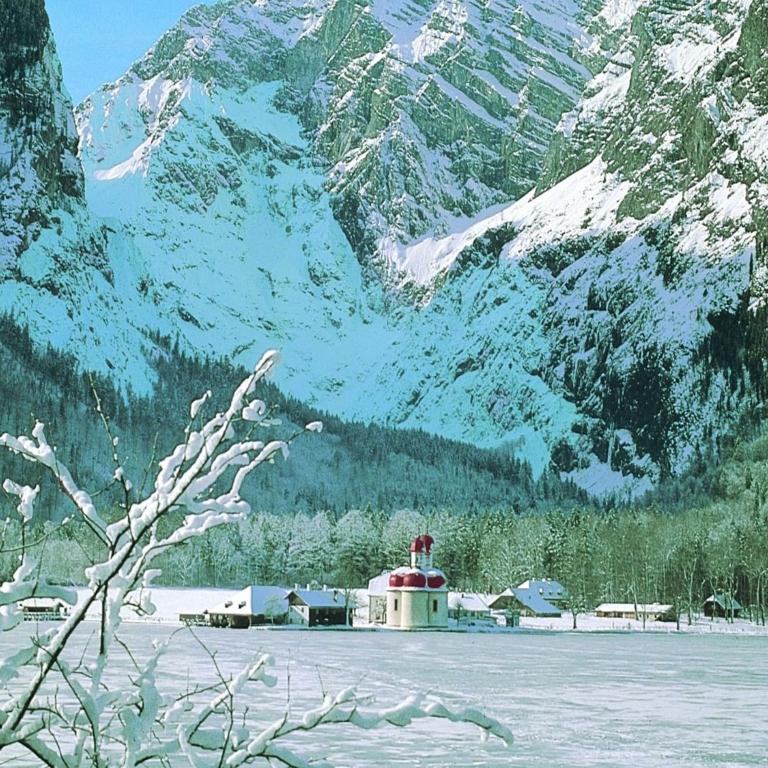Ferienwohnung in Schönau am Königssee - Two-Bedroom Apartment - 35