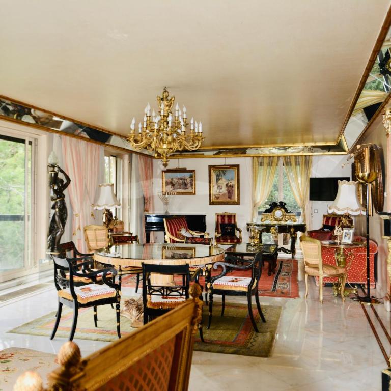 21a Maréchal FOCH Avenue Paris CHAMPS-ELYSÉES - Three-Bedroom Suite - 8