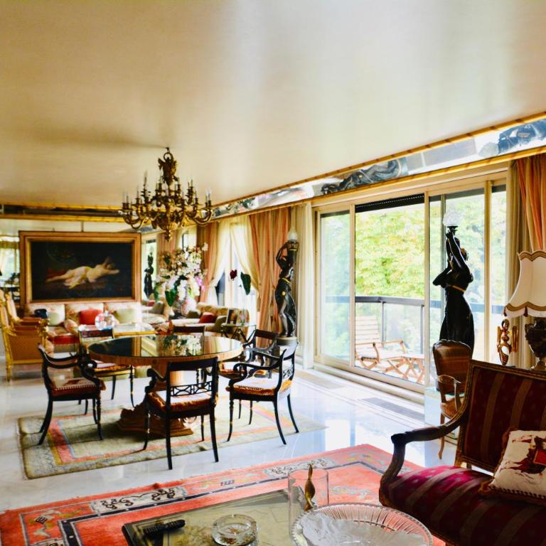21a Maréchal FOCH Avenue Paris CHAMPS-ELYSÉES - Three-Bedroom Suite - 10