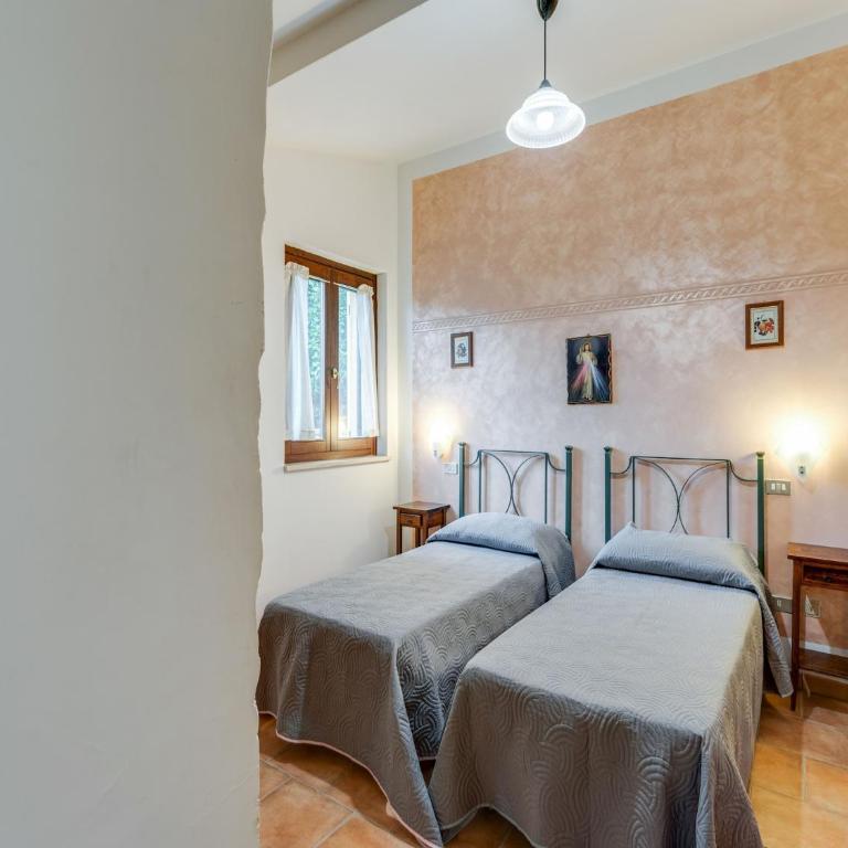 Holiday Home in Assisi near Monte Subasio - Two-Bedroom Holiday Home - 16