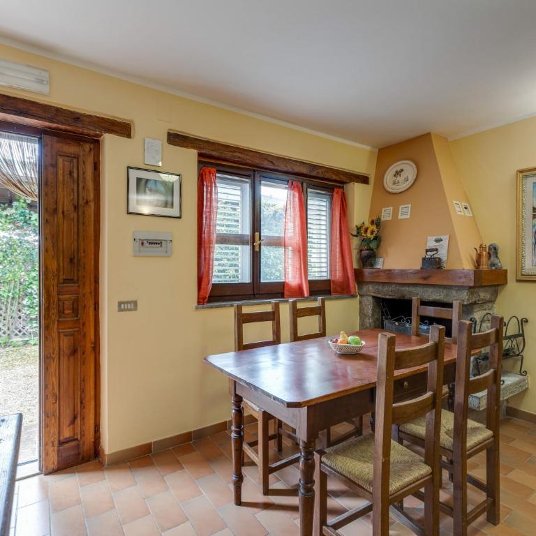 Holiday Home in Assisi near Monte Subasio - Two-Bedroom Holiday Home - 12