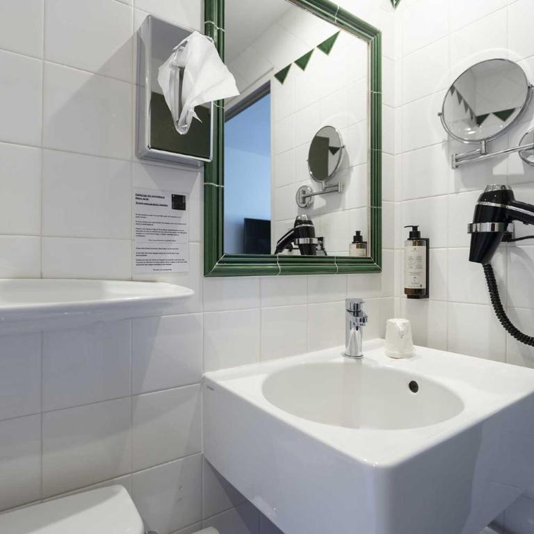 Hotel Burrhus - Chambre Double Standard - 12
