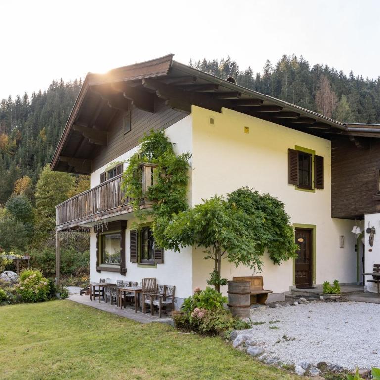Leogang Chalet near Ski Lift & Bikepark - Chalet mit 2 Schlafzimmern - 2