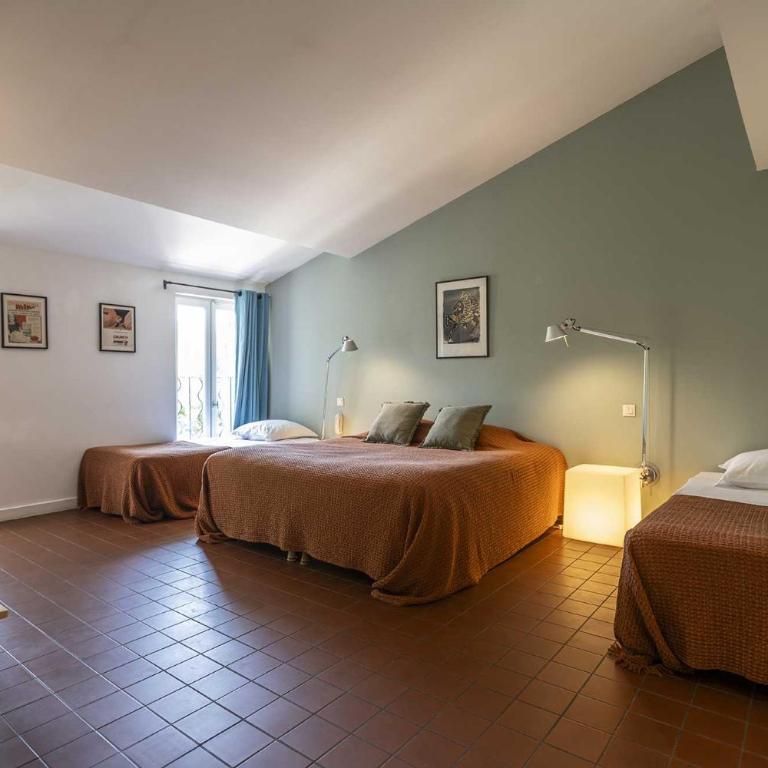 Hotel Burrhus - Chambre Quadruple Standard - 1