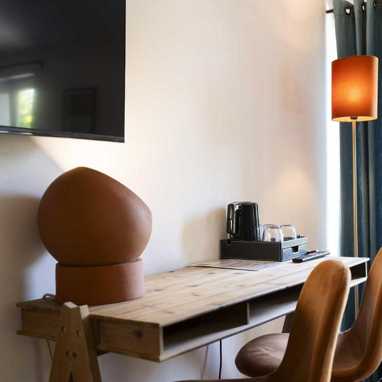 Hotel Burrhus - Chambre Quadruple Standard - 2