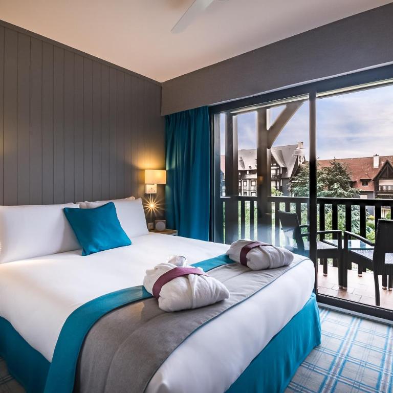 Mercure Deauville Centre - Chambre Double Privilège avec Balcon - Vue sur Parc - 11