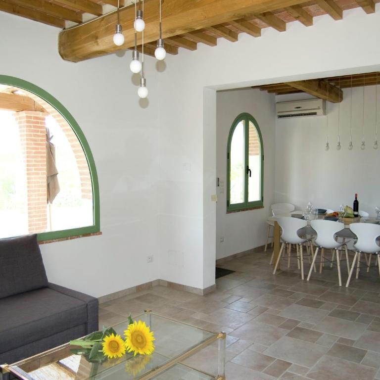 Rustic Charm, Modern Comfort - Casa Vacanze con 3 Camere da Letto - 4