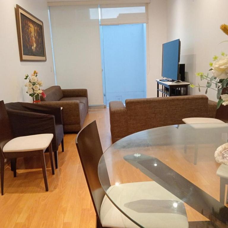 Apartment in the center of Miraflores - Two-Bedroom Apartment - 18