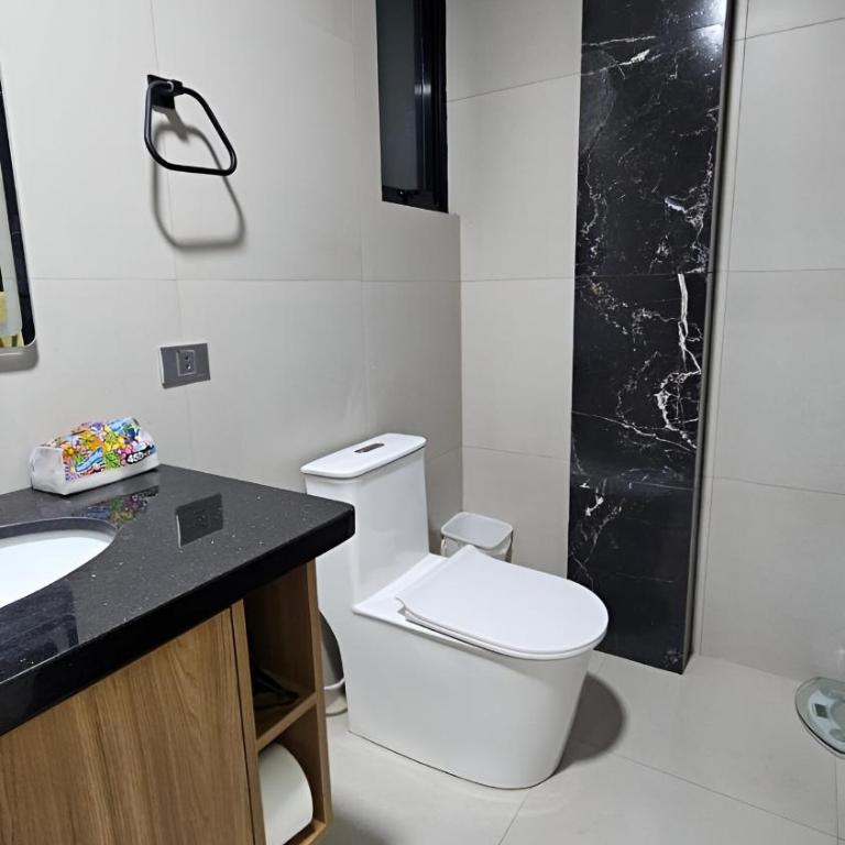 departamento individual - Two-Bedroom Standard Apartment - 10