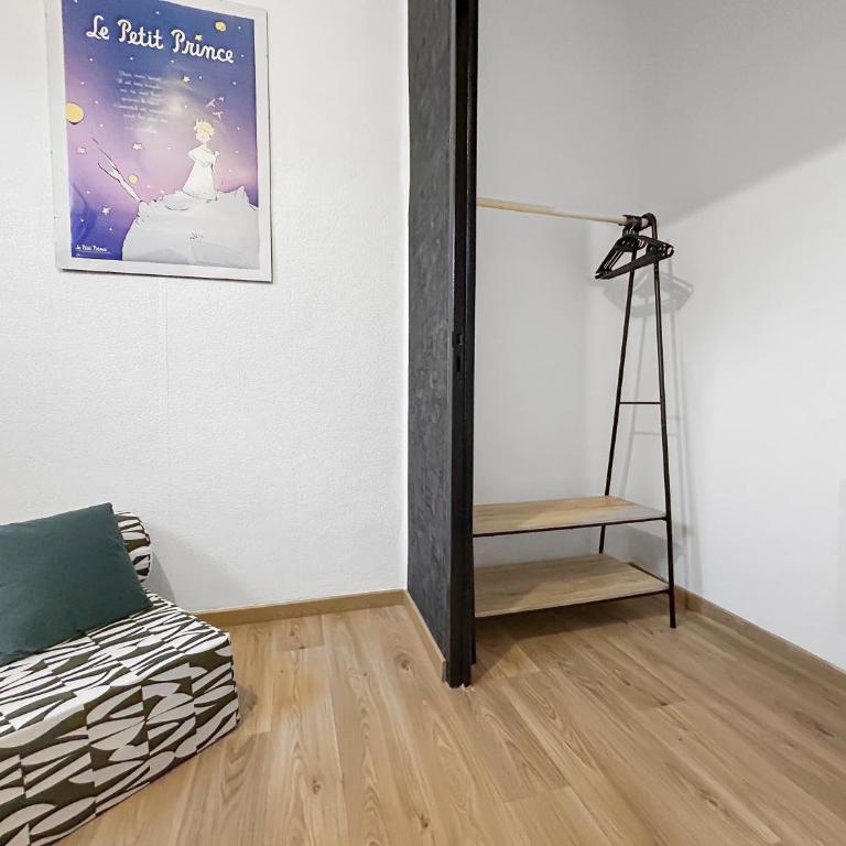 Terrasse, parking & confort au cœur de Carcassonne - Apartment mit 2 Schlafzimmern - 16