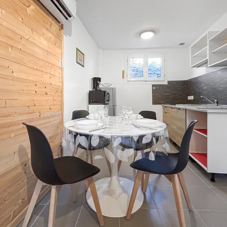 Terrasse, parking & confort au cœur de Carcassonne - Apartment mit 2 Schlafzimmern - 6