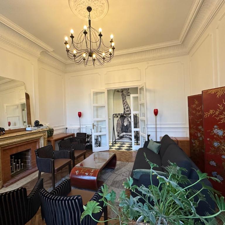 Les Floralies Chapitre Canebière - Two-Bedroom Apartment - 2