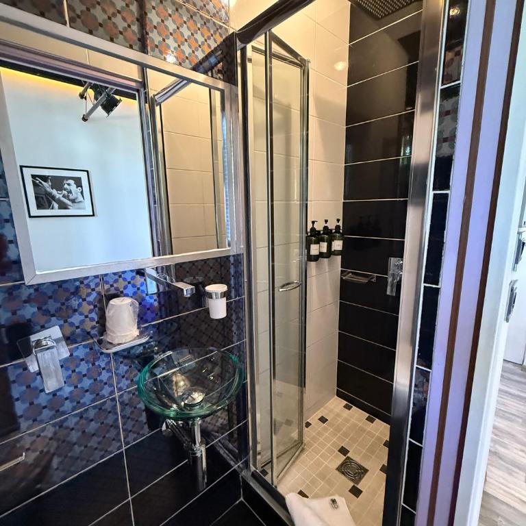 Ideal Sejour Cannes - Hôtel de Charme - Petite Chambre Double - 8
