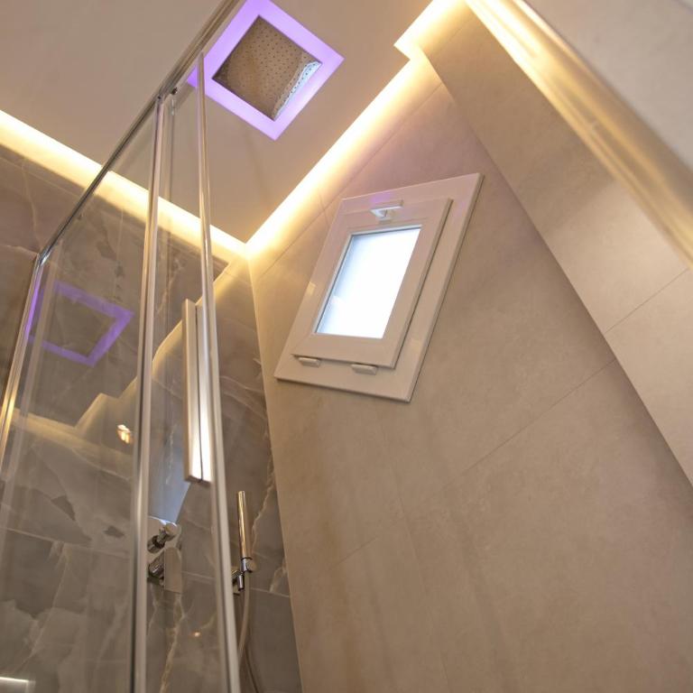 The Three Diamonds - B&B CESENATICO - Camera Queen Deluxe - 2