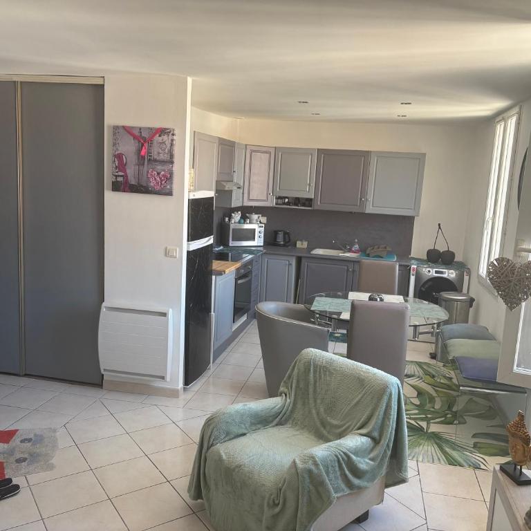 Résidence de l Agay - One-Bedroom Apartment - 6