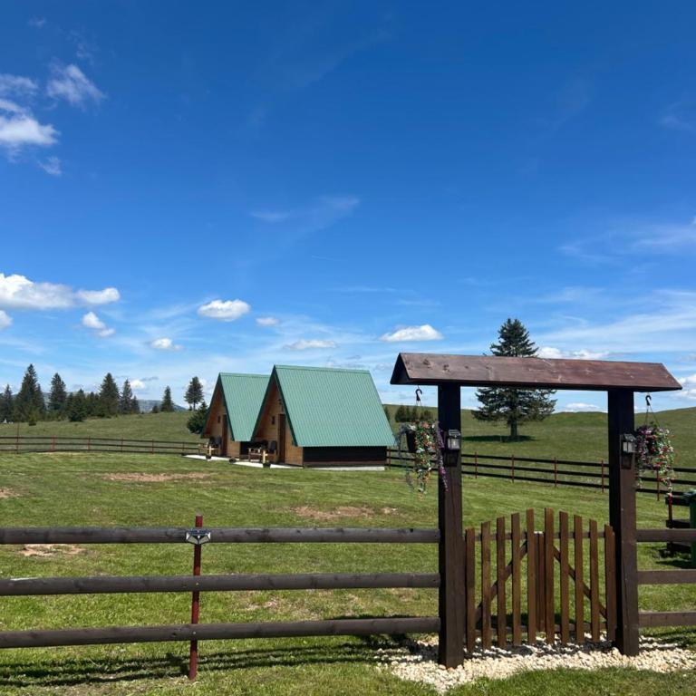 Šumski raj - One-Bedroom Chalet - 18