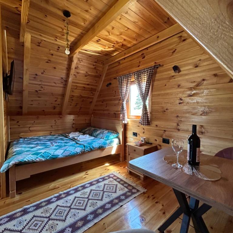 Šumski raj - One-Bedroom Chalet - 13
