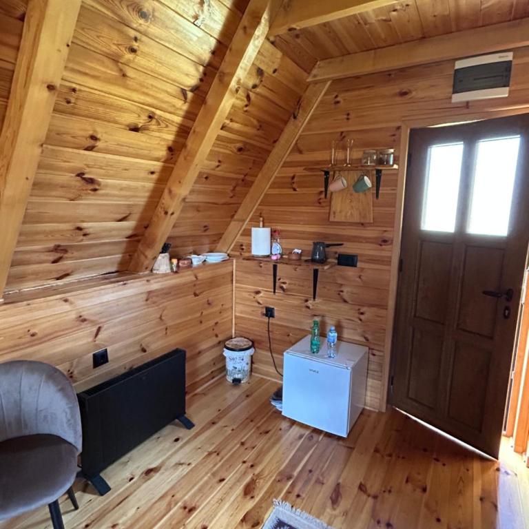 Šumski raj - One-Bedroom Chalet - 11