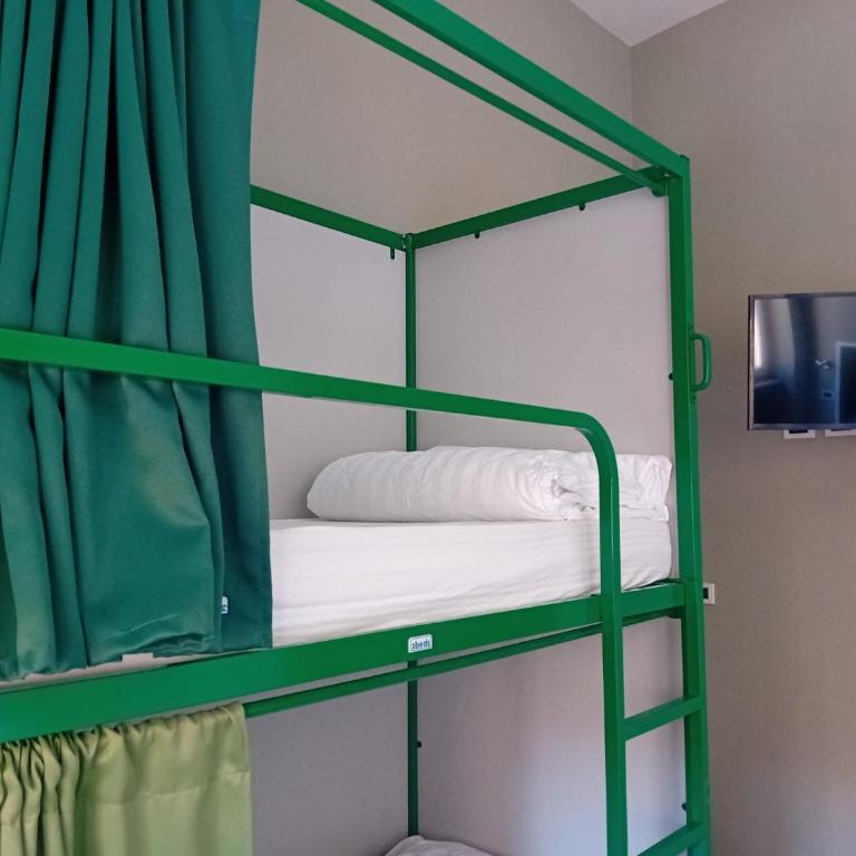Roma Scout Center - Camera Familiare con Bagno Privato - 3
