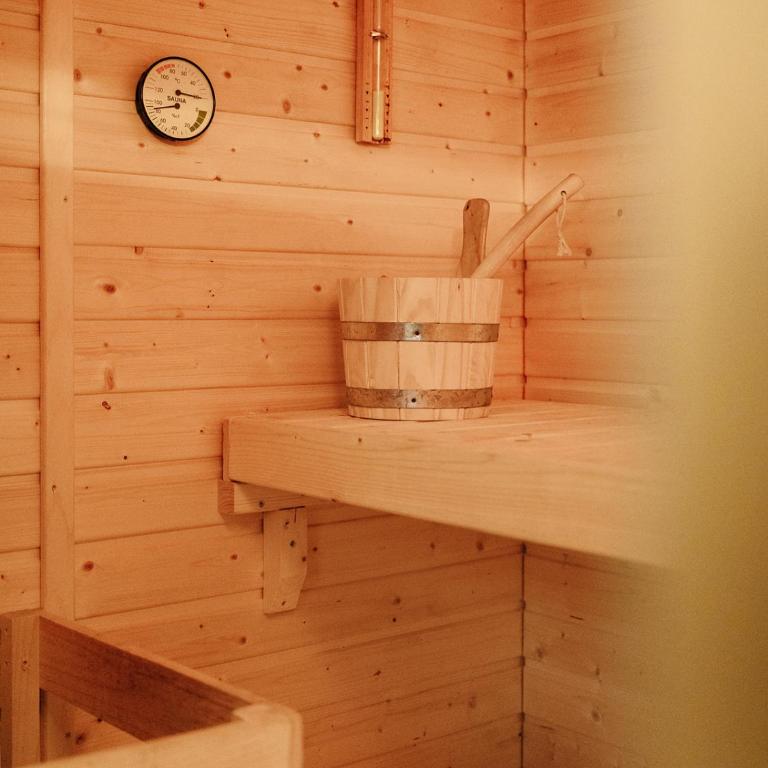 Chalet mit Sauna an der Piste - Apartment mit 3 Schlafzimmern und Bergblick - 52