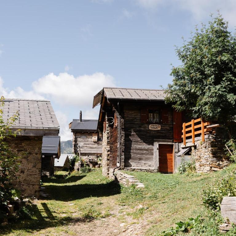 Chalet mit Sauna an der Piste - Apartment mit 3 Schlafzimmern und Bergblick - 96