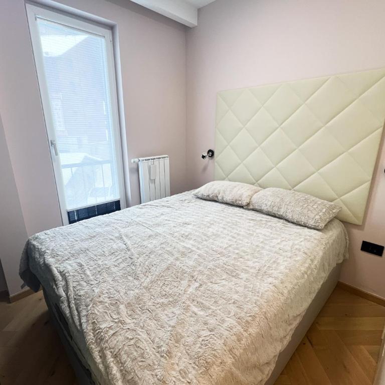 Apartman Ružin - One-Bedroom Apartment - 3