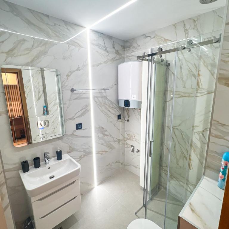 Apartman Ružin - One-Bedroom Apartment - 7