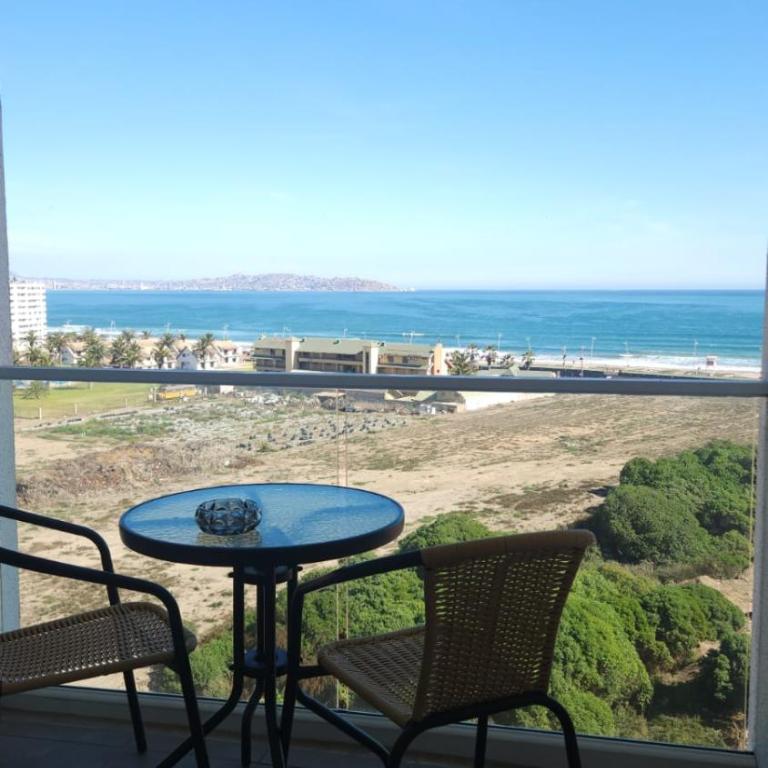 Dpto familiar a pasos de El Faro - Two-Bedroom Apartment - 2