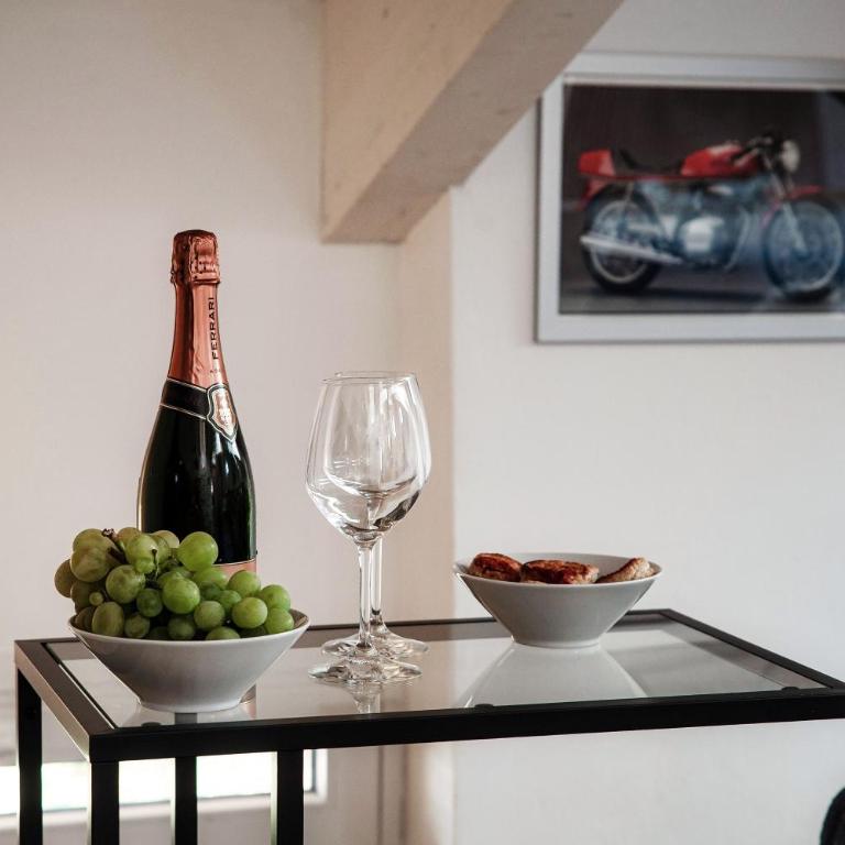 Amazing Attic on Lake Como Harbour - Appartamento Deluxe con 1 Camera da Letto - 24