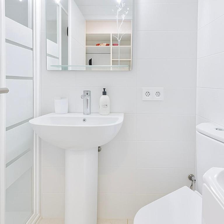 BEACH STUDIO APARTMENT HANNIBAL La Cala FINESTRAT BENIDORM - Studio Apartment - 24